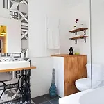 Sant'ana Mouraria 2br Διαμέρισμα