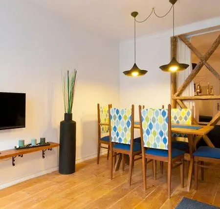 Апартаменти Sant'ana Mouraria 2br *