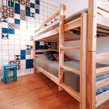 Sant'ana Mouraria 2br Апартаменти *