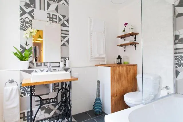 Διαμέρισμα Sant'ana Mouraria 2br Lisboa